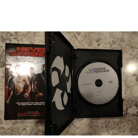 Never Surrender with Slip cover  (DVD, 2009) - Picture 3 of 3